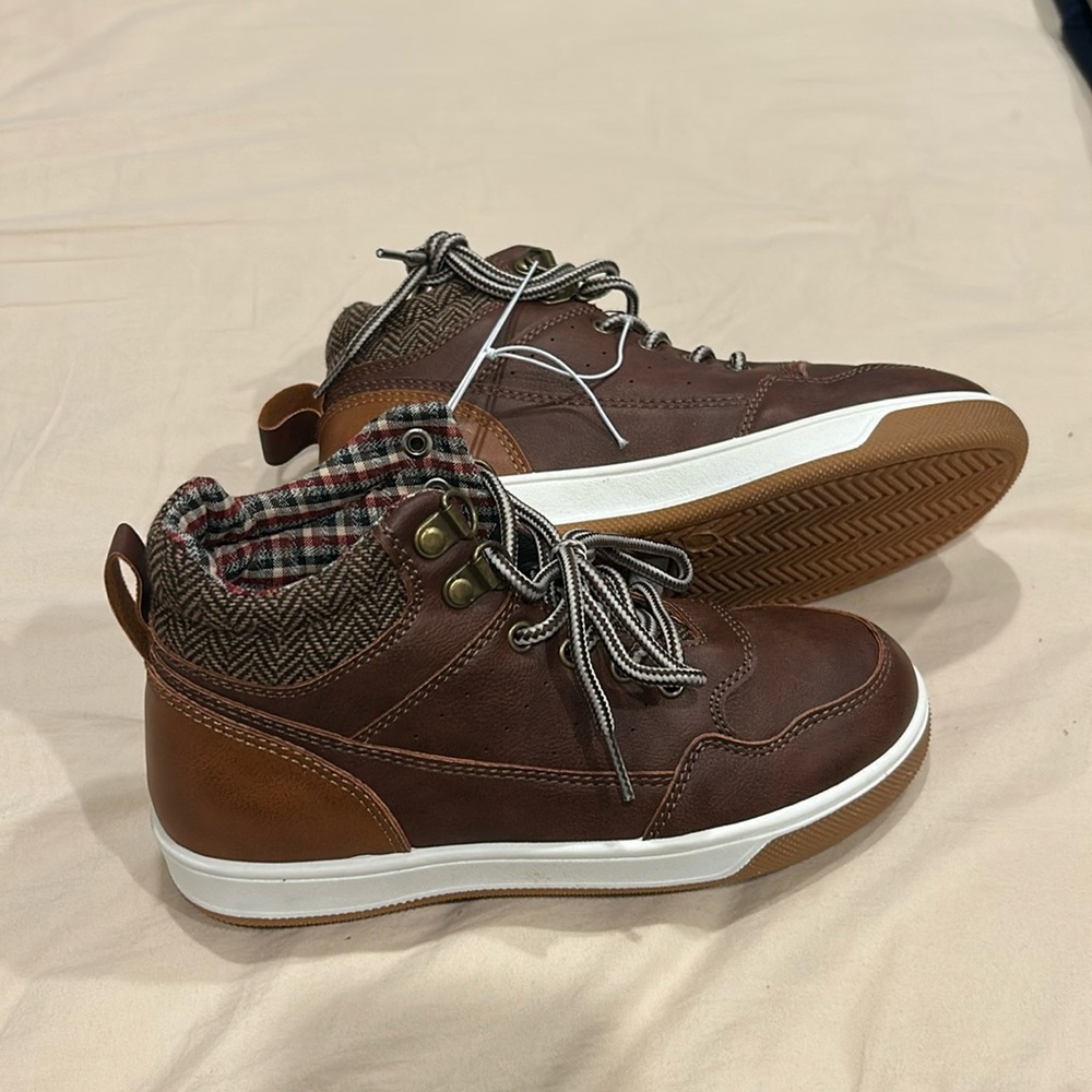 Brown sweater cuff suede hightop size Y3